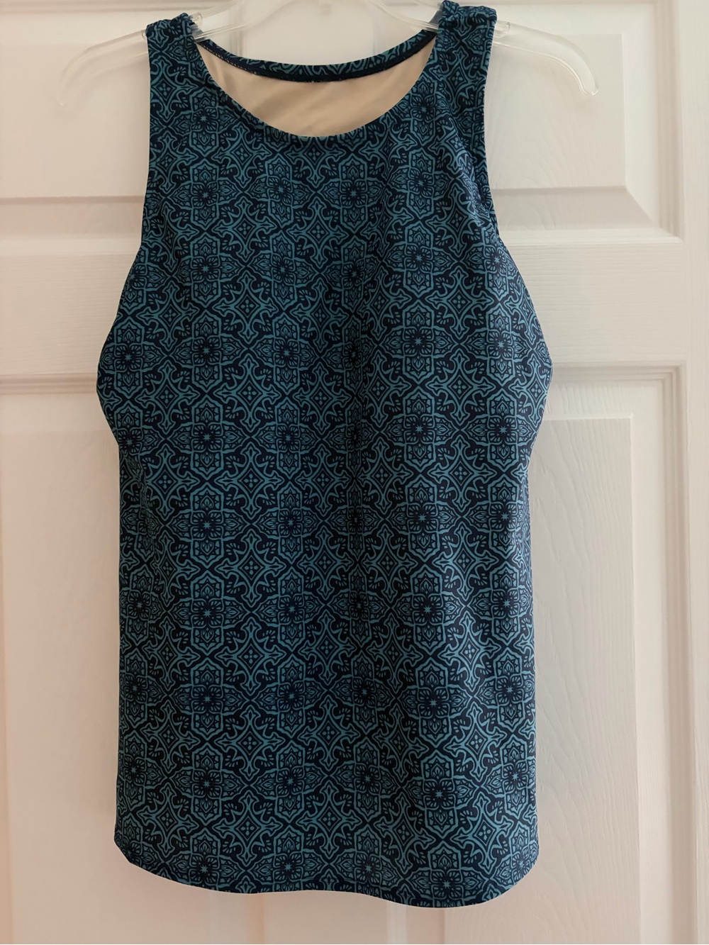 Women’s Navy and Teal Patterned Sleeveless Swim Top Size Large